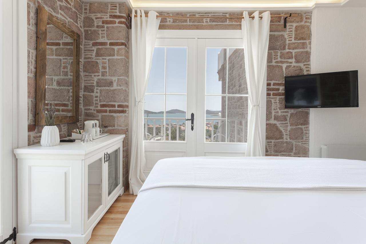 Cunda Pur Beyaz Hotel 外观 照片